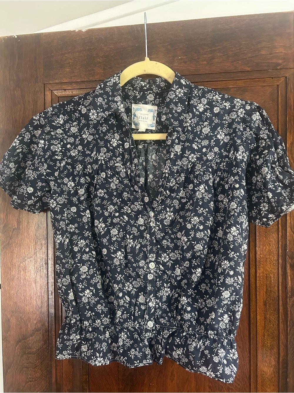 Flair 100% cotton Navy Floral Button-Up Short Sleeve Blouse - Size XL